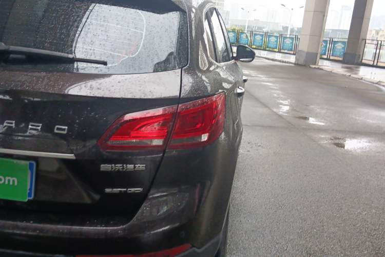 Used BORGWARD BX7 2018 28T 2WD Comfort Version 5 Seats China VI Emission Standard
