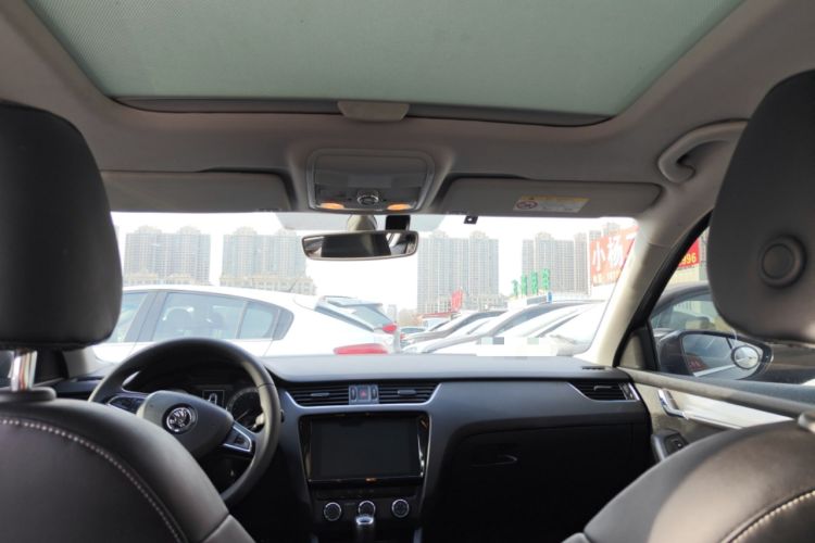 Used Skoda Octavia 2019 TSI230 DSG SmartDrive Luxury Edition China VI
