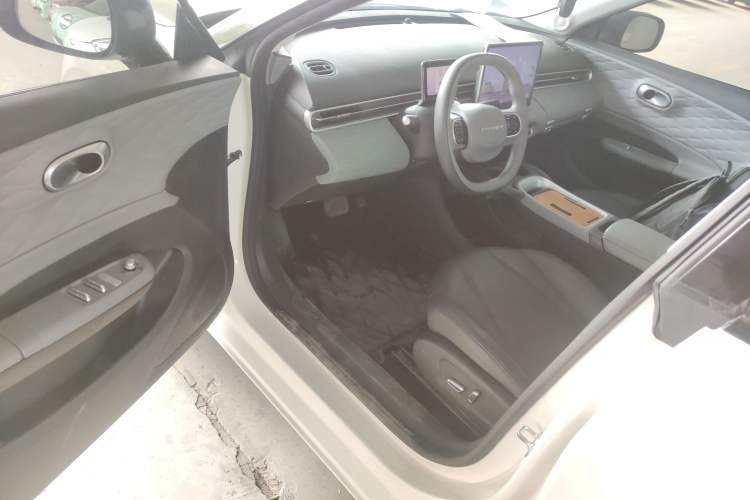 Used Dongfeng NAMMI 01 2024 330 Plus Smart+ Driver Seat