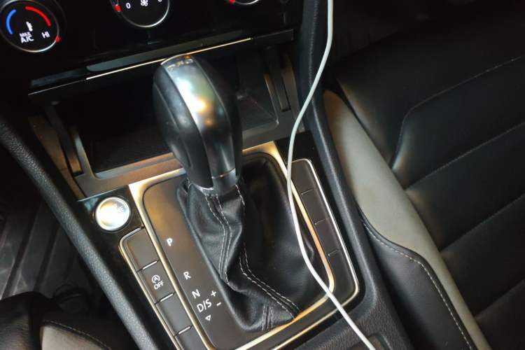 Used Volkswagen Golf 2020 Charming Edition 280TSI DSG R-Line