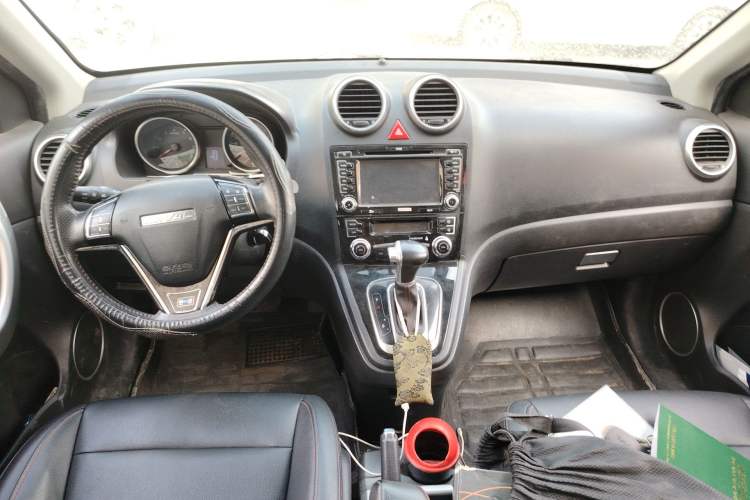 Used Haval H6 2016 Upgraded Model 1.5T Automatic Two-Wheel Drive Elite Version
