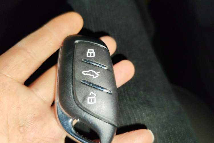 Used Roewe i6 MAX New Energy 2020 1.5T PHEV Sporty Cool Edition