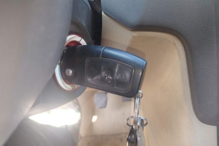 Used Ford Focus 2013 Hatchback Classic 1.8L Manual Fashion Edition Vehicle Key