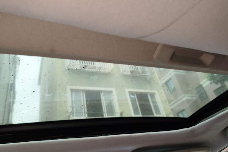 Used Nissan Qashqai 2011 2.0 XV Lea CVT 2WD Headliner