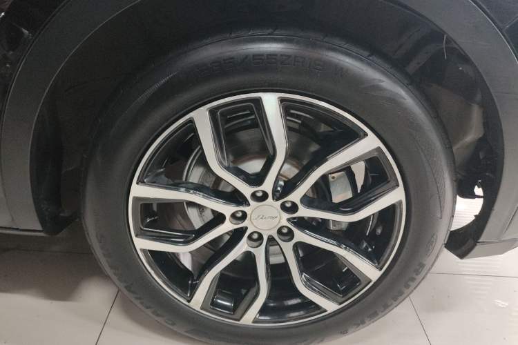 Used Zotye Domy X7 2017 Upgraded Edition 2.0T DCT Huangshan Model 7 Seats Right Front Wheel Hub