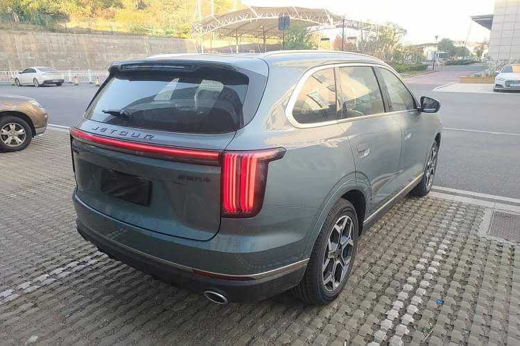 Used JETOUR X70L 2026 Model—1.5TD Dual-Clutch Comfort, 5-seater
