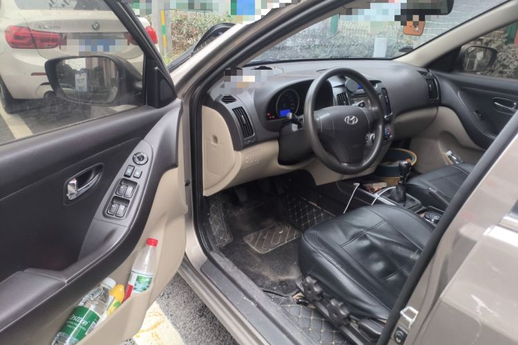 Used Hyundai Celesta 2011 1.6L Manual Luxury Model
