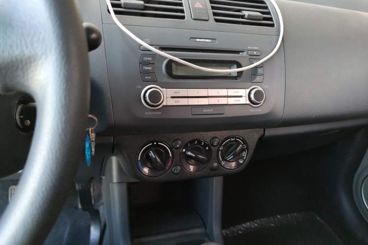 Used Suzuki Swift 2014 1.5L Automatic Fashion Edition