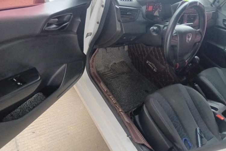 Used Baojun 310 2016 1.2L Manual Value Edition
