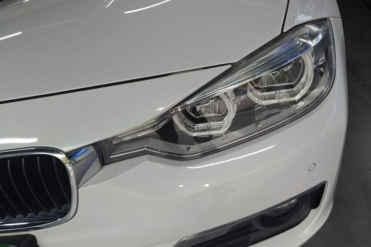 Used BMW 3 Series 2016 320Li Fashion Model Left Front Headlight