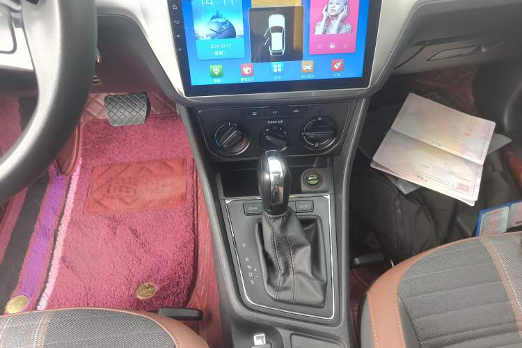 Used Volkswagen Lavida 2019 Lavida Start 1.5L Automatic Comfort Edition China VI Standard Gear Lever