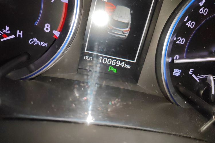 Used Toyota Highlander 2018 2.0T Four-Wheel Drive Prestige Version 7 Seats China V Emission Standard