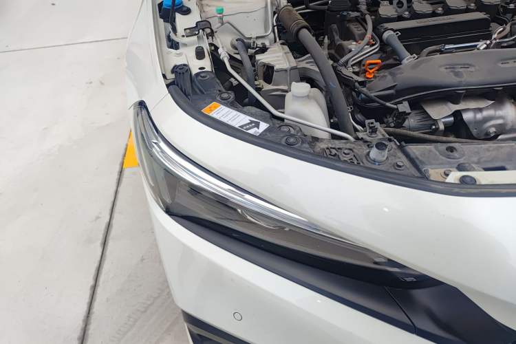 Used Honda Civic 2023 240TURBO CVT Dynamic Edition Right Front Headlight