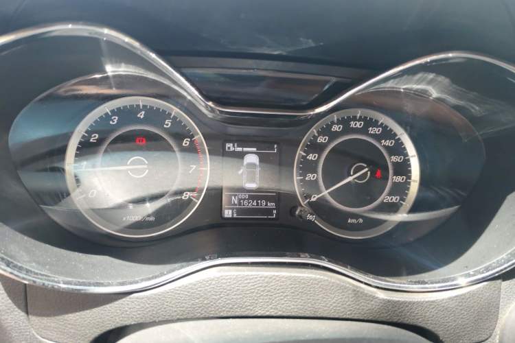 Used Baojun 560 2016 1.8L iAMT Elite Edition
