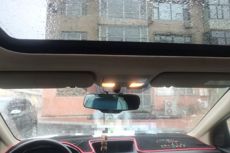 Used Honda CR-V 2015 2.0L Four-Wheel Drive Fashion Edition Headliner