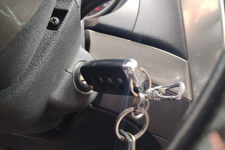 Used Geely Auto GX7 2014 2.0L Automatic Prestige Edition