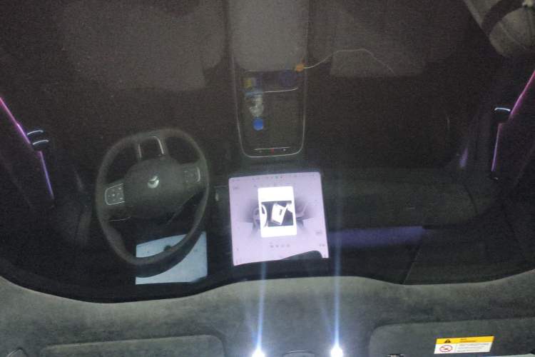 Used Nio ET5T 2025 Model Champion Commemorative Edition, 75kWh Touring
