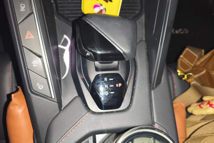 Used Lynk & Co 06 2023 Remix 1.5T Dynamic Halo
