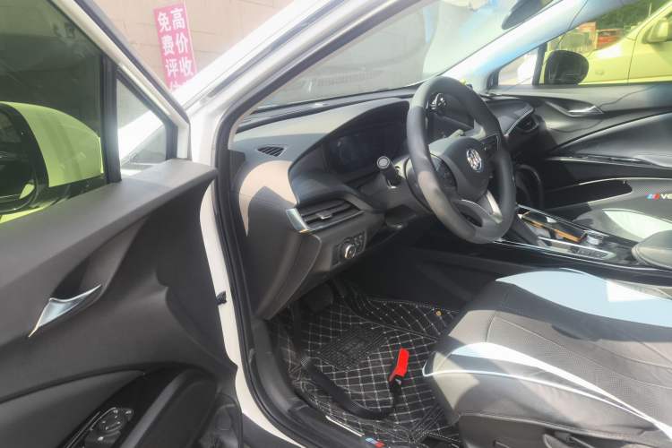 Used Buick Velite 6 2023 430km Enjoyment Version
