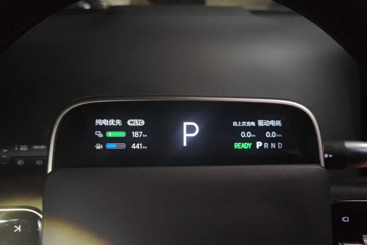 Used Li Auto L9 2022 Max model