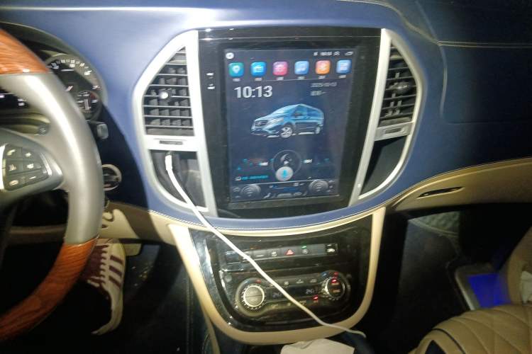 Used Mercedes-Benz Vito 2021 2.0T Business Version 7 Seats