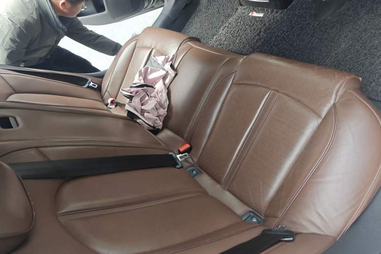 Used Audi A6L 2014 30 FSI Comfort Model
