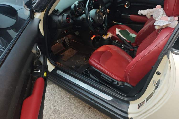 Used MINI MINI 2014 1.5T COOPER Fun