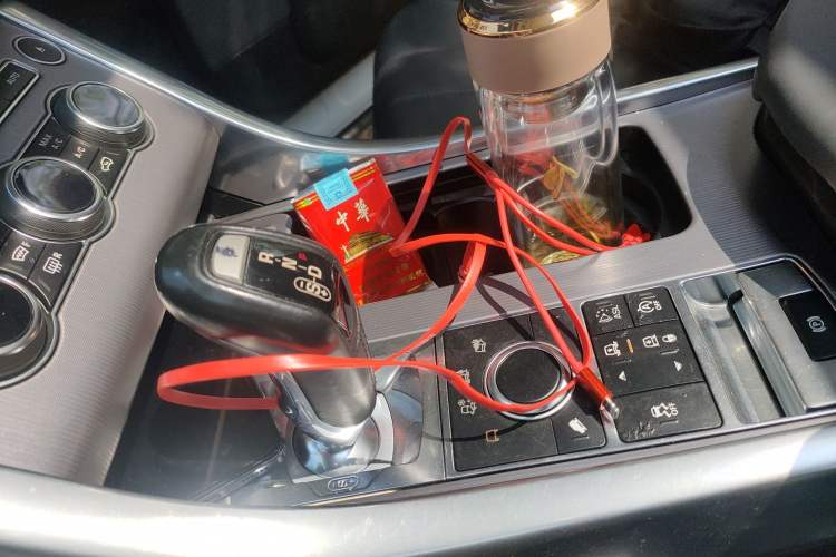 Used Land Rover Range Sport 2015 3.0 SDV6 HSE Gear Lever