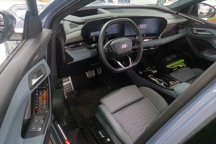 Used Audi Q6L e-tron 2026 First Launch Navigation Edition Driver Seat