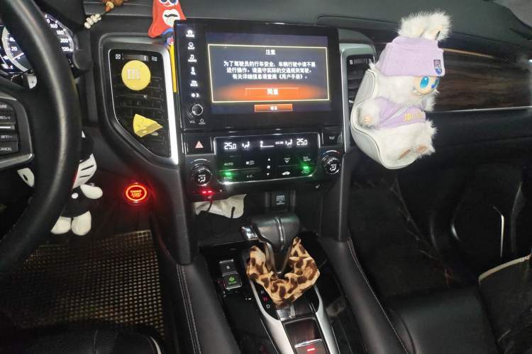 Used Honda UR-V 2017 240TURBO Two-Wheel Drive Luxury Edition China V
