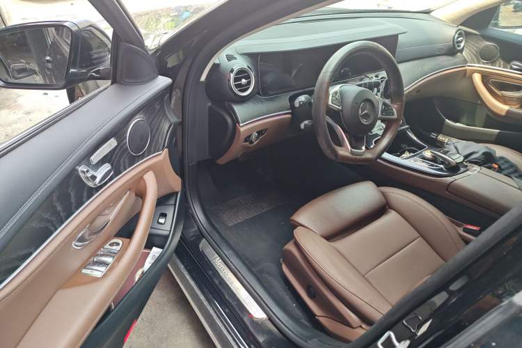 Used Mercedes-Benz E-Class 2016 E 200 L Sport Edition Driver Seat