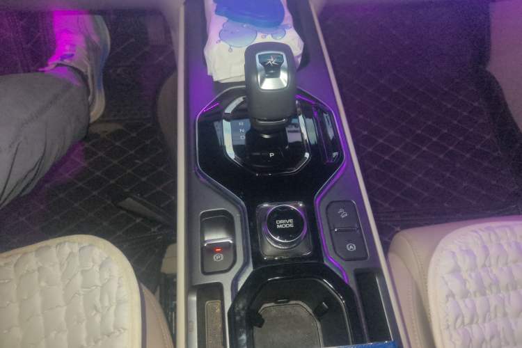 Used Geely Auto icon 2023 1.5TD Chocolate Smoothie Edition
