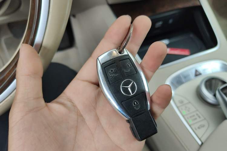 Used Mercedes-Benz S-Class 2016 S 320 L Luxury Model
