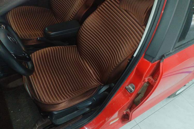 Used Volkswagen Polo 2016 1.6L Automatic Comfort Model