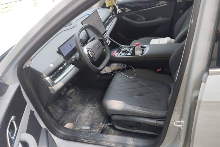 Used Geely Galaxy A7 2025 Model EM-i 70km Exploration Edition