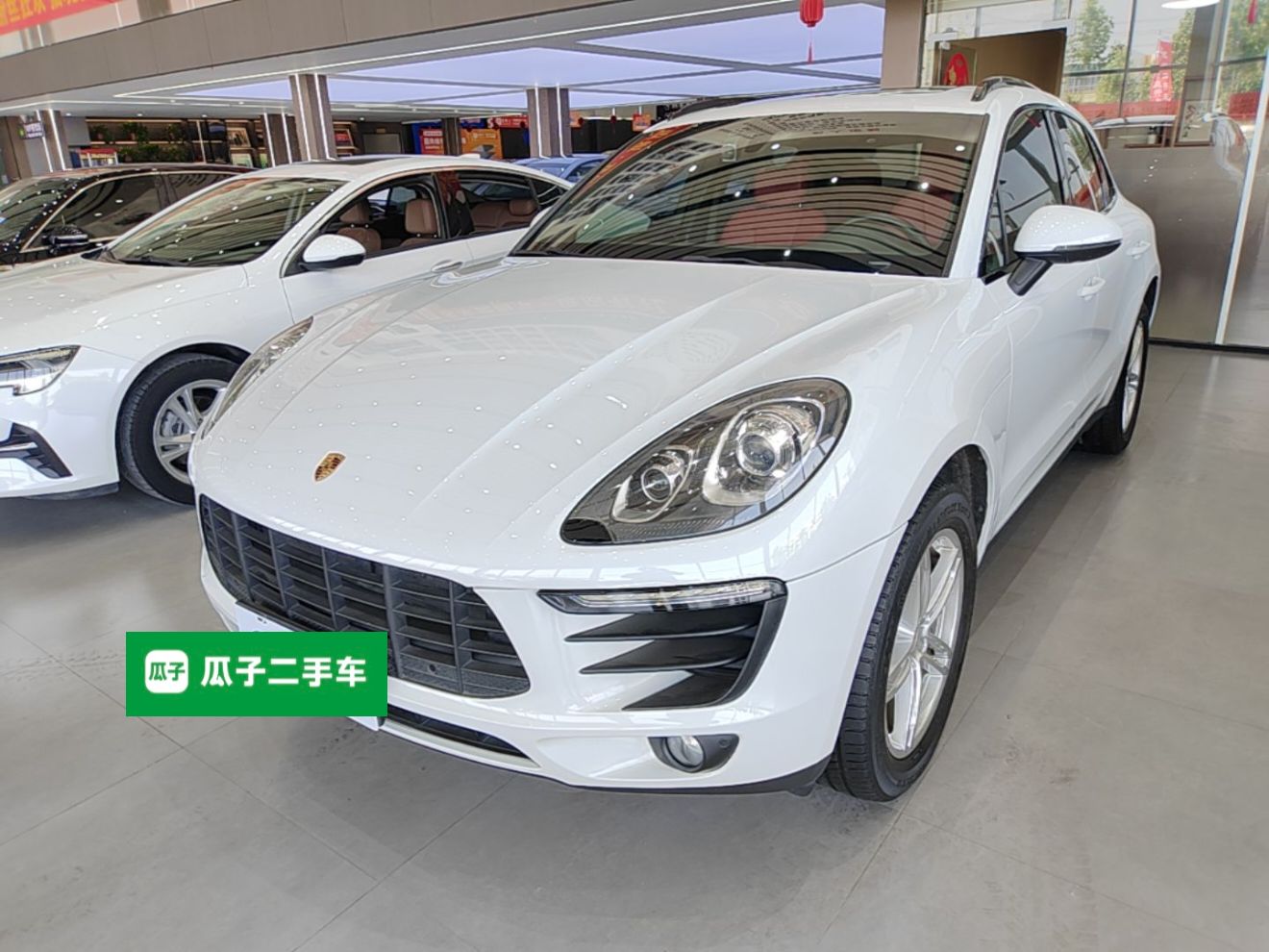 Sous le capot