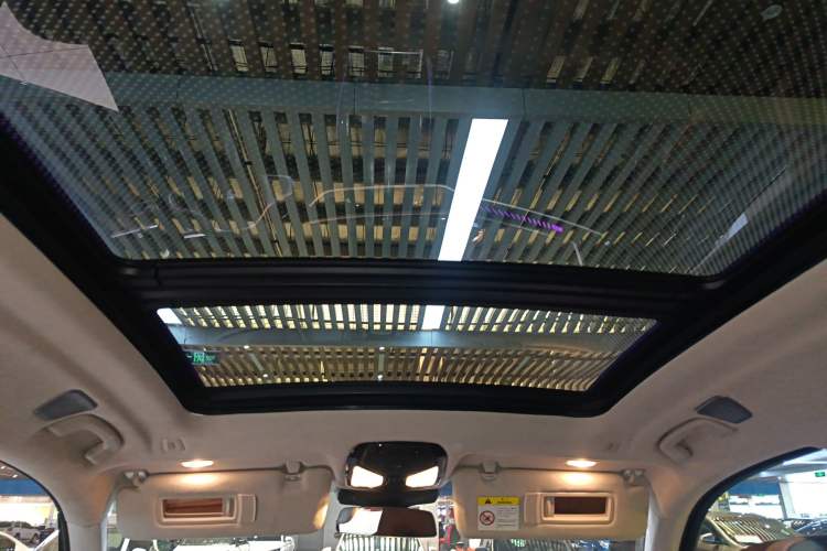 Used BMW X7 2023 xDrive M60i Headliner