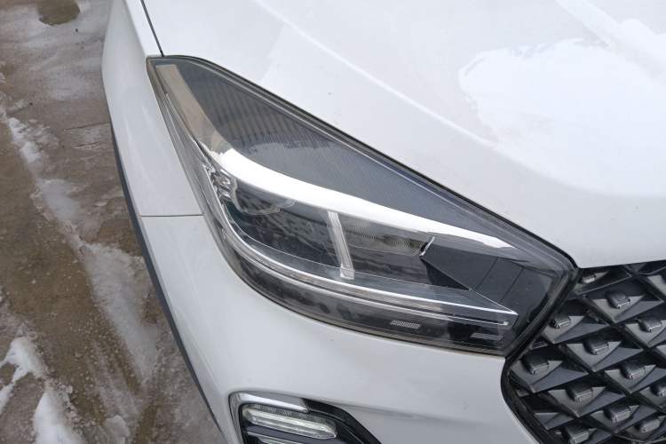 Used Chery Tiggo 5x 2023 1.5L CVT Fashion Edition Right Front Headlight