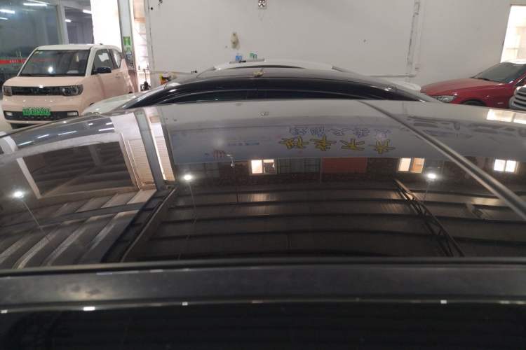 Used Mercedes-Benz E-Class 2019 Facelifted E 300 L Stylish Version Roof