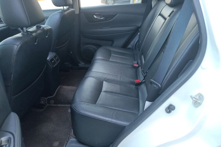 Used Nissan X-Trail 2019 2.0L CVT Smart Connect Comfort Edition 2WD Left Rear Seat