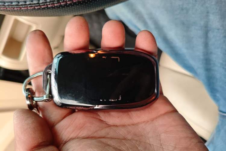 Used Toyota Camry 2015 Dual-Engine 2.5 HG Luxury Navigation Edition