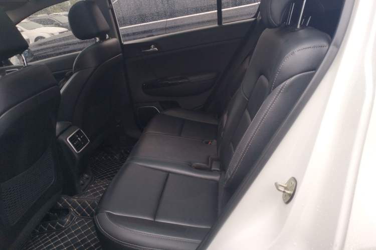 Used Kia KX5 2016 1.6T Automatic Two-Wheel Drive DLX Left Rear Seat