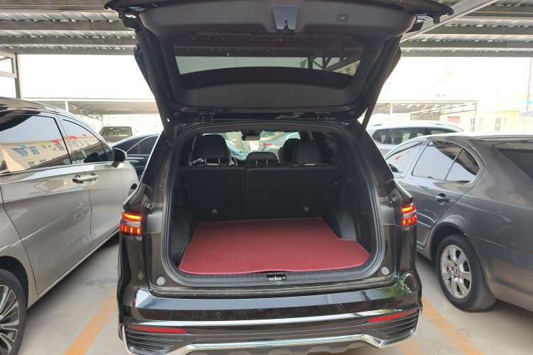 Used Geely Auto Monjaro L 2024 2.0TD High-Power Automatic Two-Wheel Drive Skyline Edition Trunk