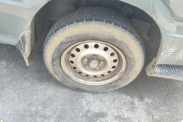 Used Golden Dragon Hiace 
