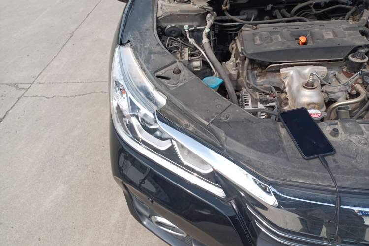 Used Honda Accord 2016 2.0L Elite Edition Right Front Headlight