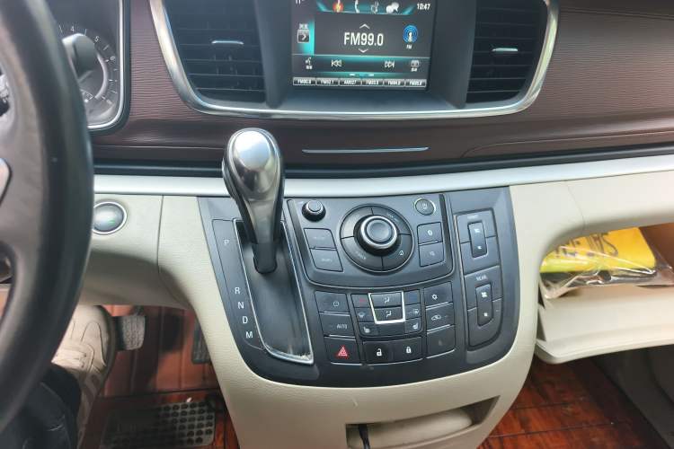 Used Buick GL8 2018 28T Prestige Version China VI Standard
