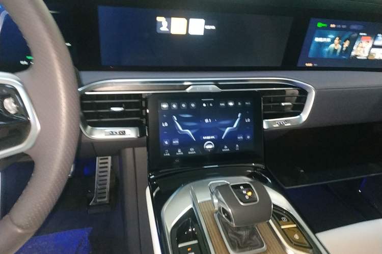 Used Hongqi E-HS9 2022 660 km Range Flagship Edition Four Seats