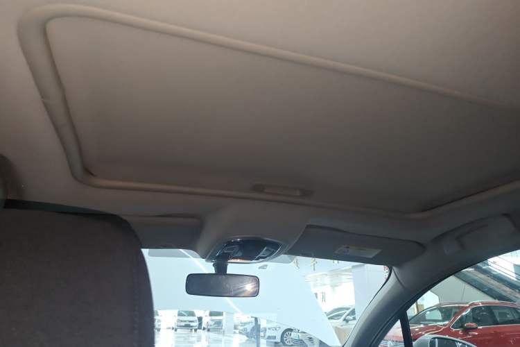 Used Peugeot 508 2015 1.6THP Automatic Zhiiyi Edition Headliner