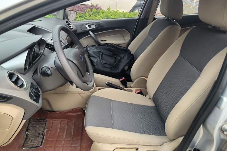 Used Ford Fiesta 2011 Sedan 1.5L Automatic Fashion Edition Left Front Seat