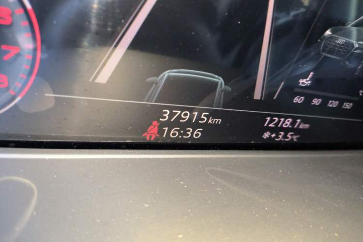 Used Audi Q5L 2022 40T Luxury Dynamic Model
